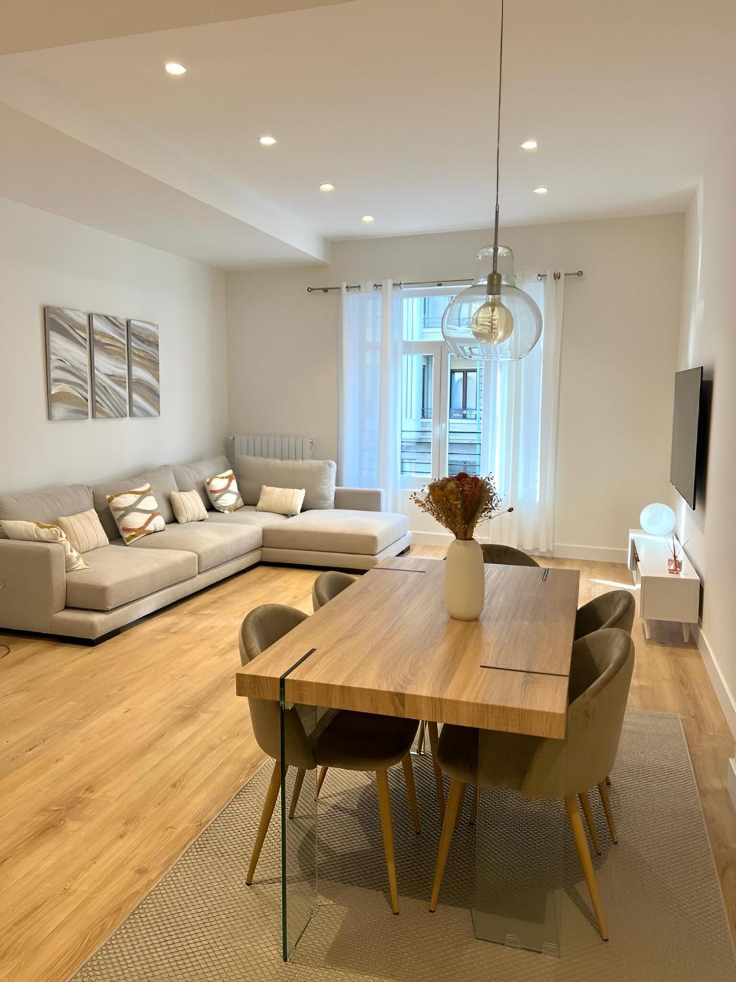 Colon Apartment -Zurriola Beach San Sebastian Buitenkant foto